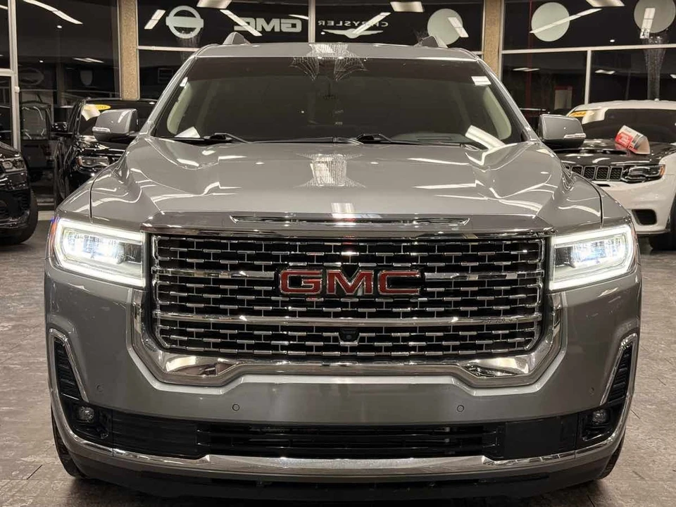 2023 GMC Acadia - Image 4 of 21