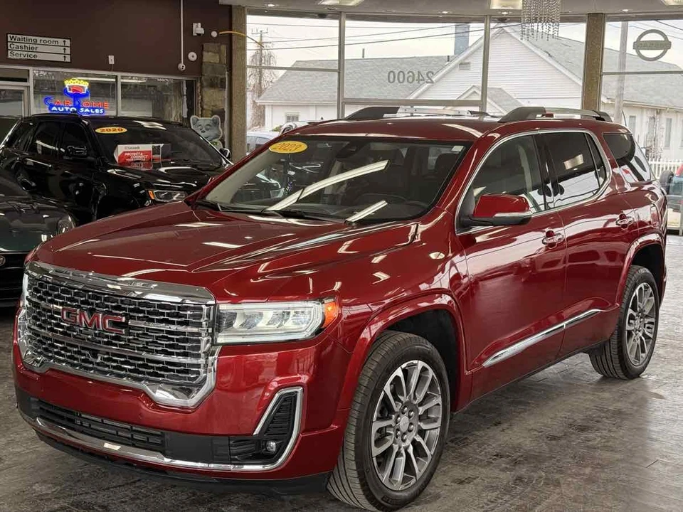 2023 GMC Acadia - Image 2 of 21