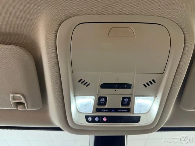 2023 GMC Acadia - Image 21 of 21