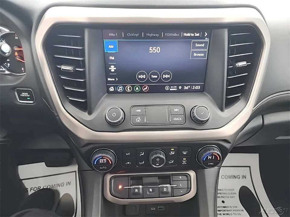 2023 GMC Acadia - Image 19 of 21