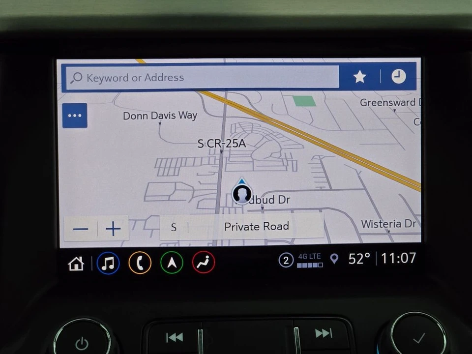 2023 GMC Acadia - Image 7 of 12