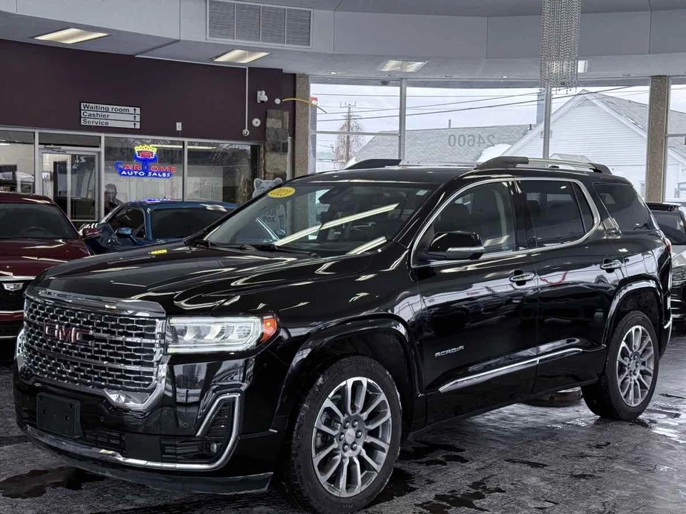 2023 GMC Acadia - Image 2 of 12