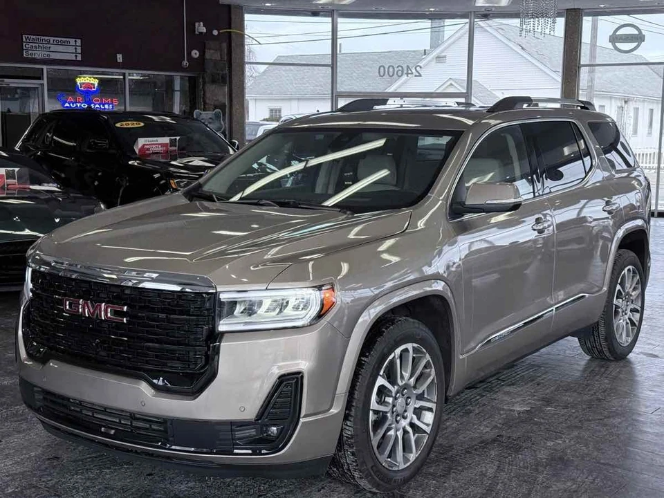 2023 GMC Acadia - Image 2 of 21