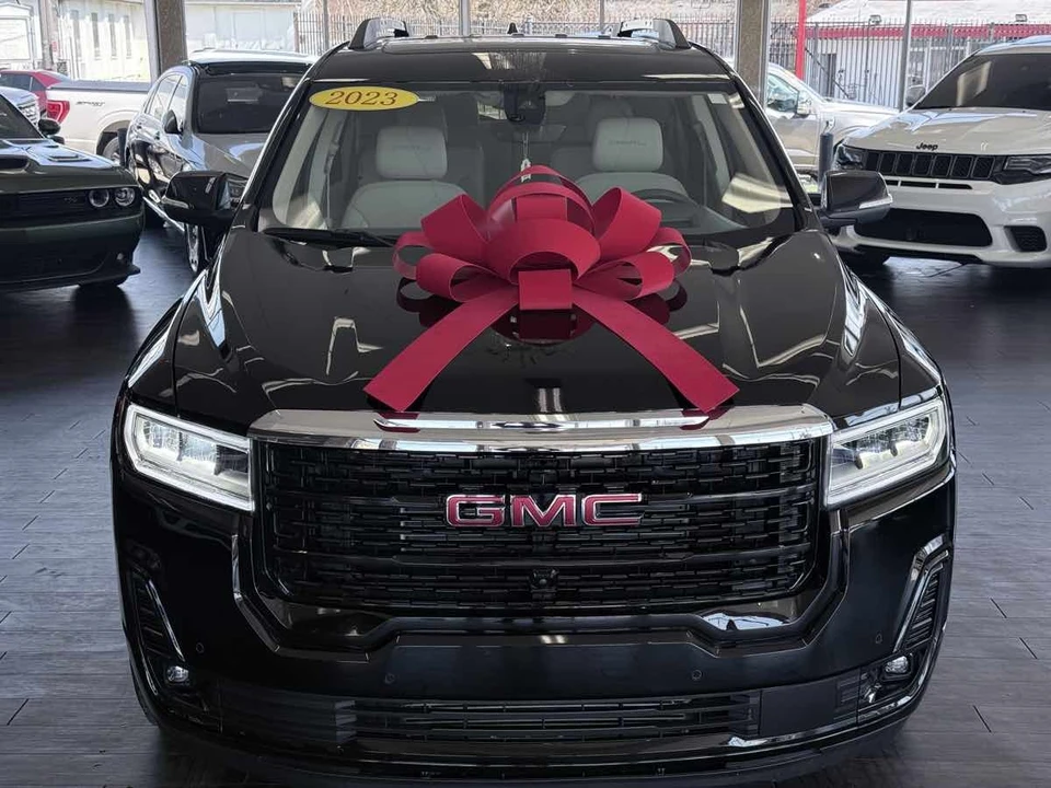 2023 GMC Acadia - Image 3 of 21