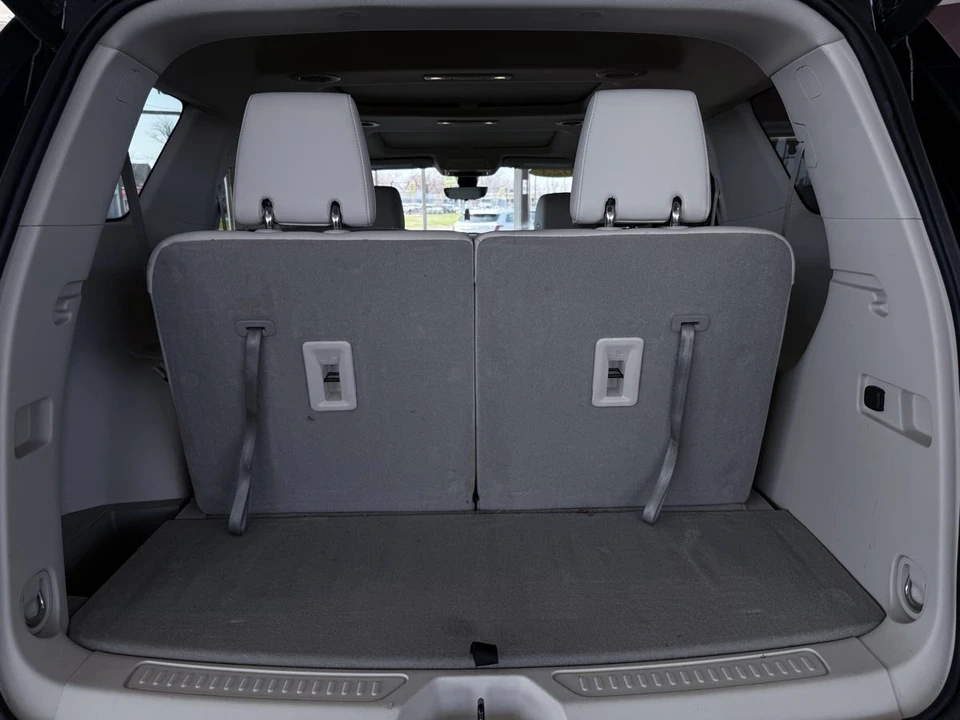 2023 GMC Acadia - Image 19 of 21