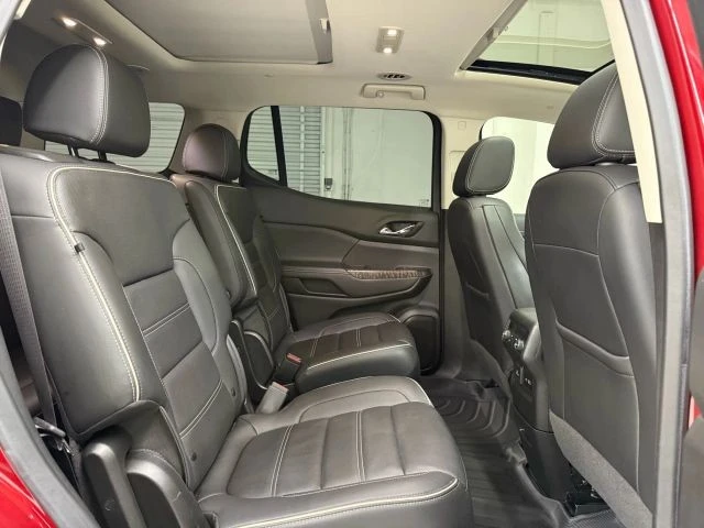 2023 GMC Acadia - Image 17 of 21