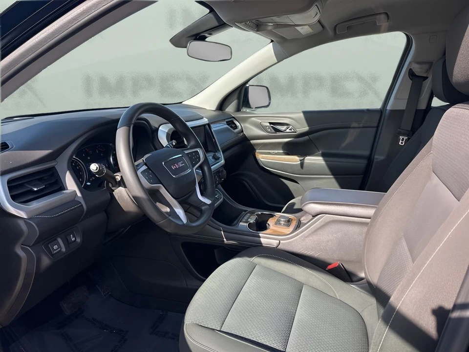 2023 GMC Acadia - Image 9 of 21