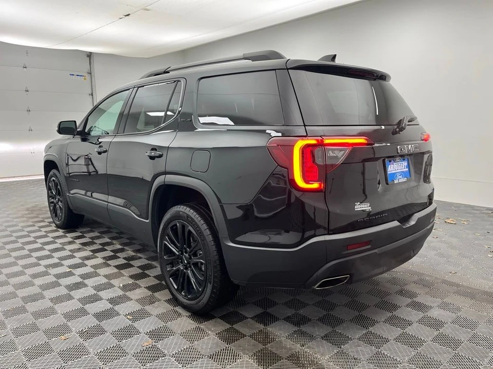 2023 GMC Acadia - Image 12 of 12