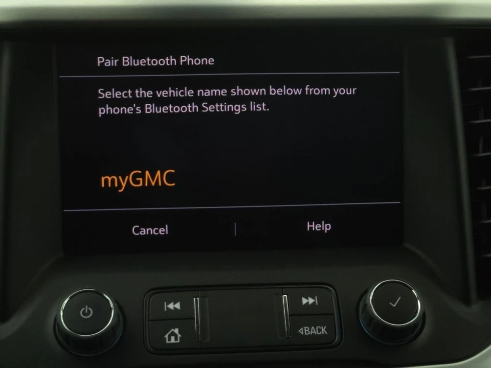 2023 GMC Acadia - Image 3 of 12