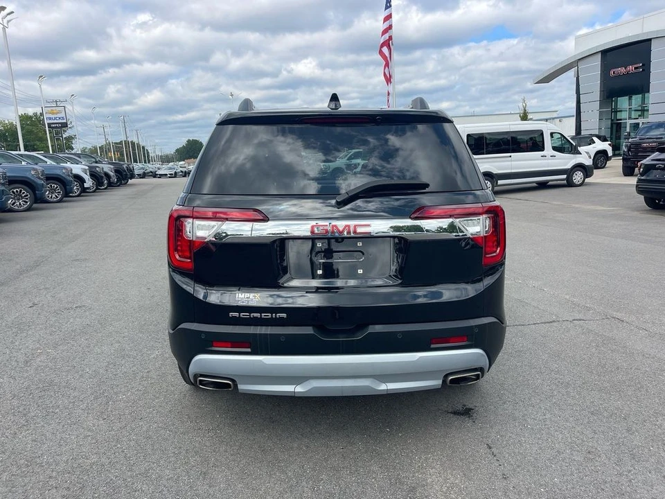 2023 GMC Acadia - Image 4 of 12