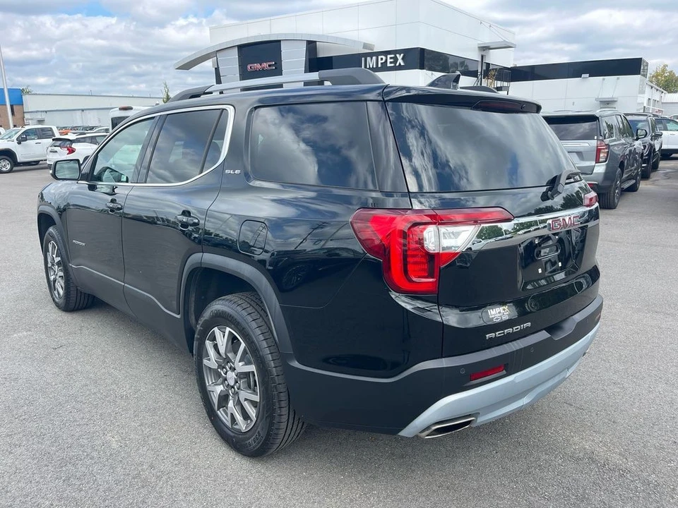 2023 GMC Acadia - Image 3 of 12