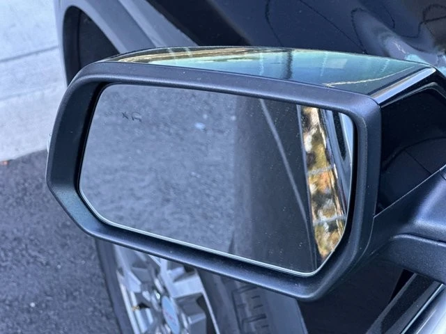 2023 GMC Acadia - Image 9 of 12