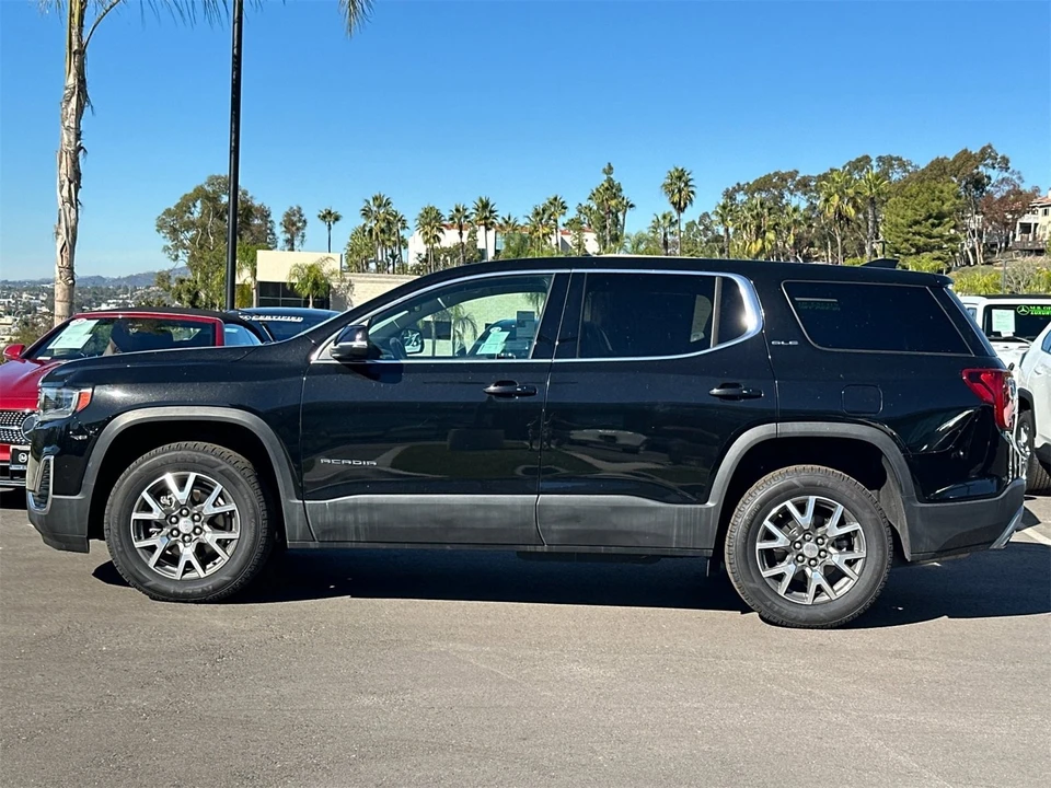2023 GMC Acadia - Image 6 of 12