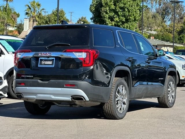 2023 GMC Acadia - Image 3 of 12