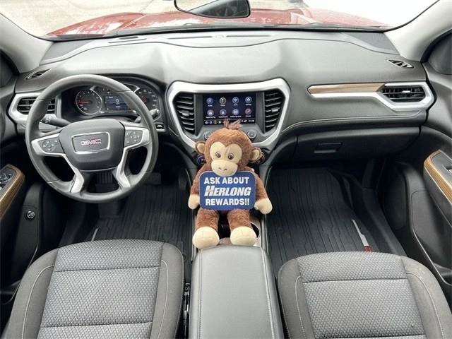 2023 GMC Acadia - Image 19 of 21
