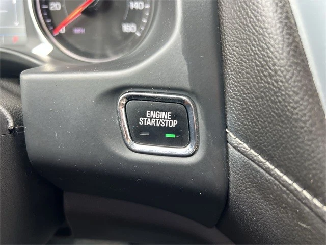 2023 GMC Acadia - Image 16 of 21
