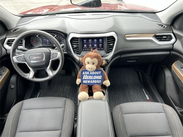 2023 GMC Acadia - Image 19 of 21