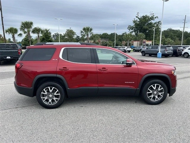 2023 GMC Acadia - Image 9 of 21