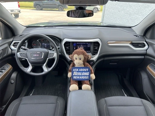 2023 GMC Acadia - Image 19 of 21