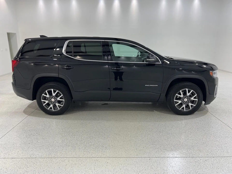 2023 GMC Acadia - Image 6 of 21