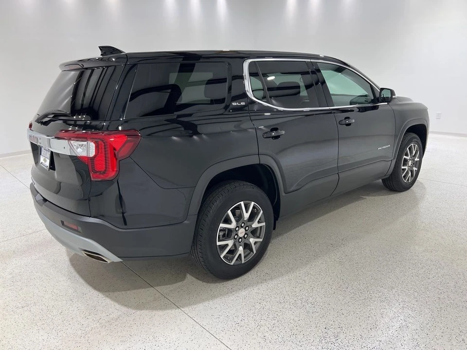 2023 GMC Acadia - Image 5 of 21