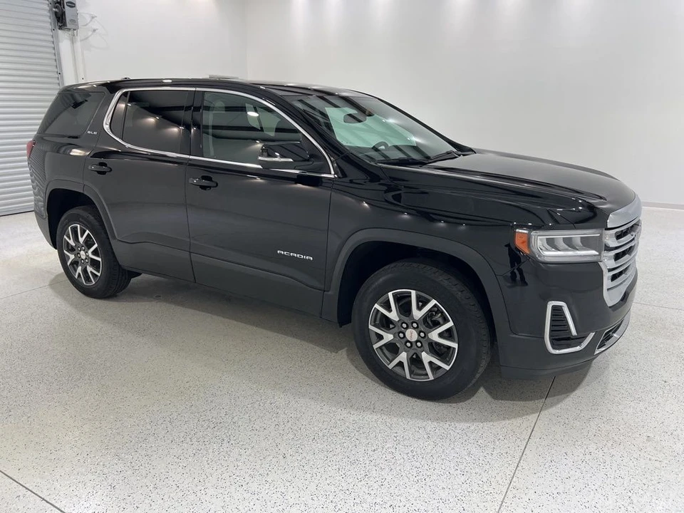 2023 GMC Acadia - Image 7 of 21