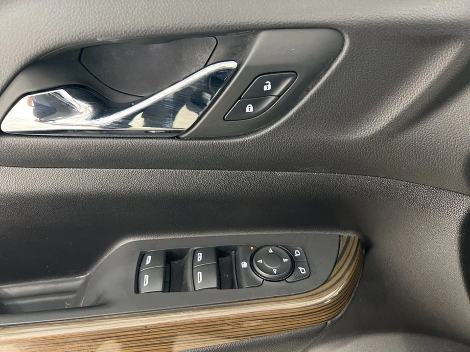 2023 GMC Acadia - Image 19 of 21
