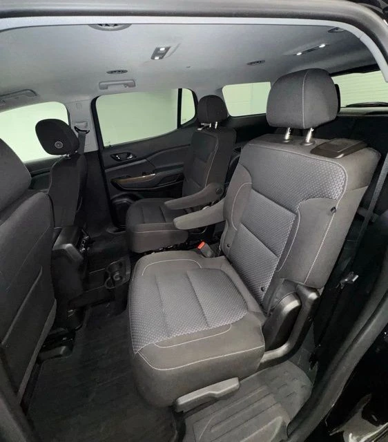 2023 GMC Acadia - Image 12 of 21