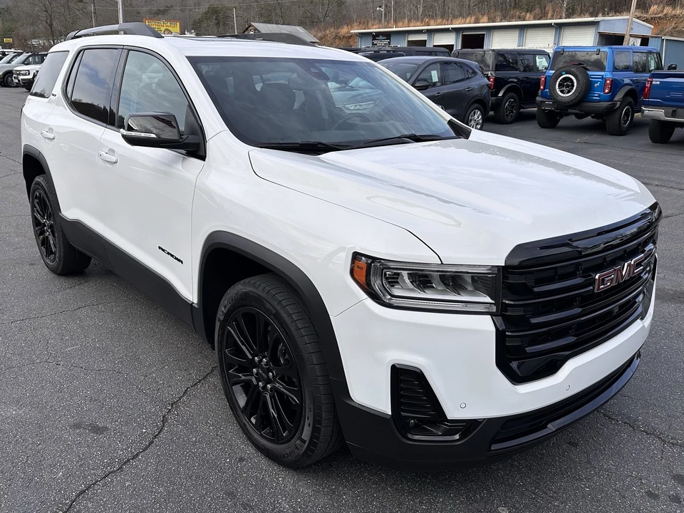 2023 GMC Acadia - Image 4 of 12