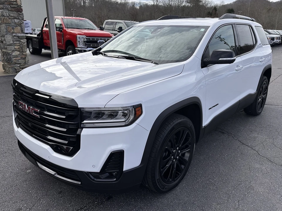 2023 GMC Acadia - Image 2 of 12