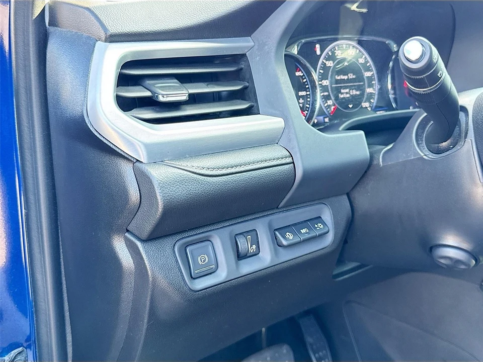 2023 GMC Acadia - Image 10 of 21