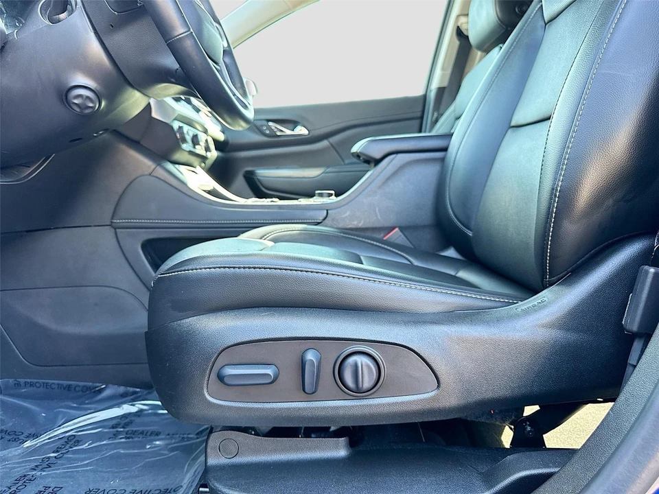 2023 GMC Acadia - Image 18 of 21