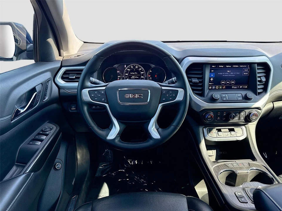 2023 GMC Acadia - Image 20 of 21