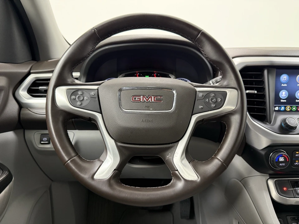 2023 GMC Acadia - Image 20 of 21