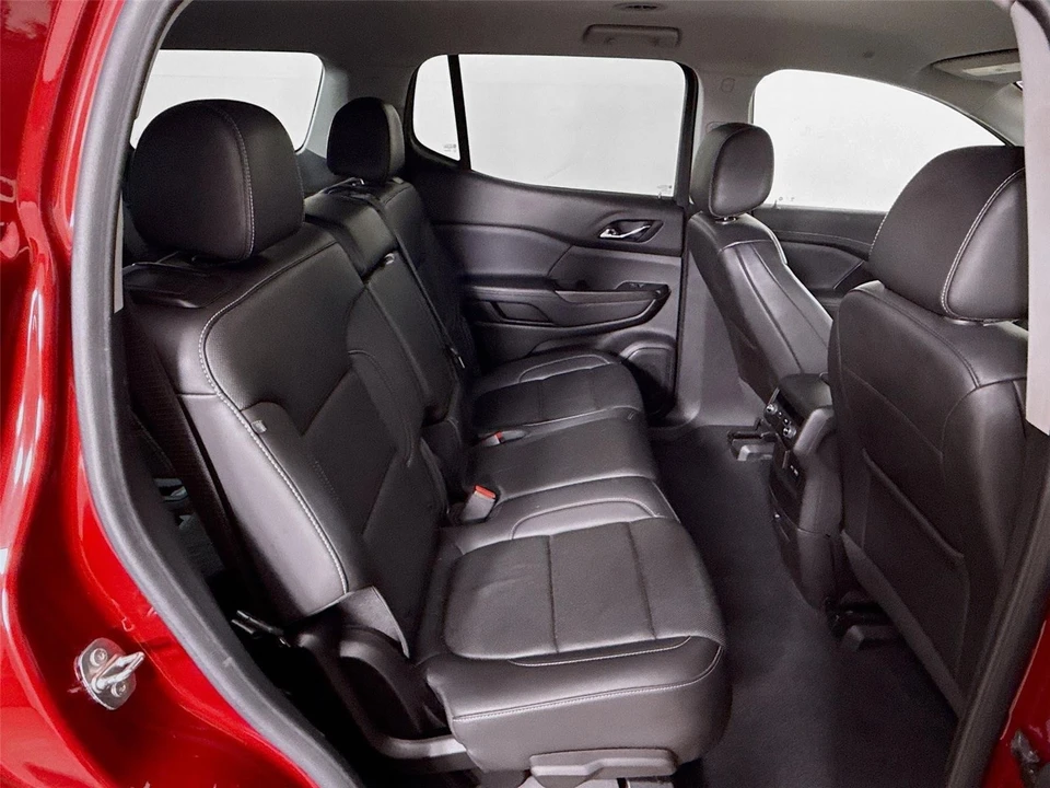 2023 GMC Acadia - Image 4 of 11
