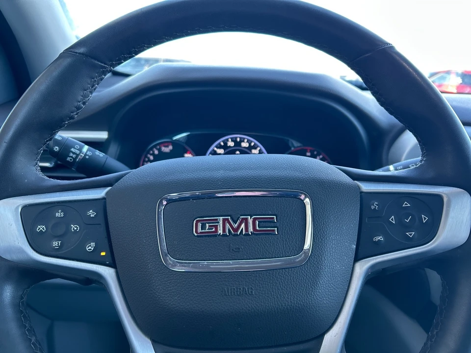 2023 GMC Acadia - Image 14 of 21