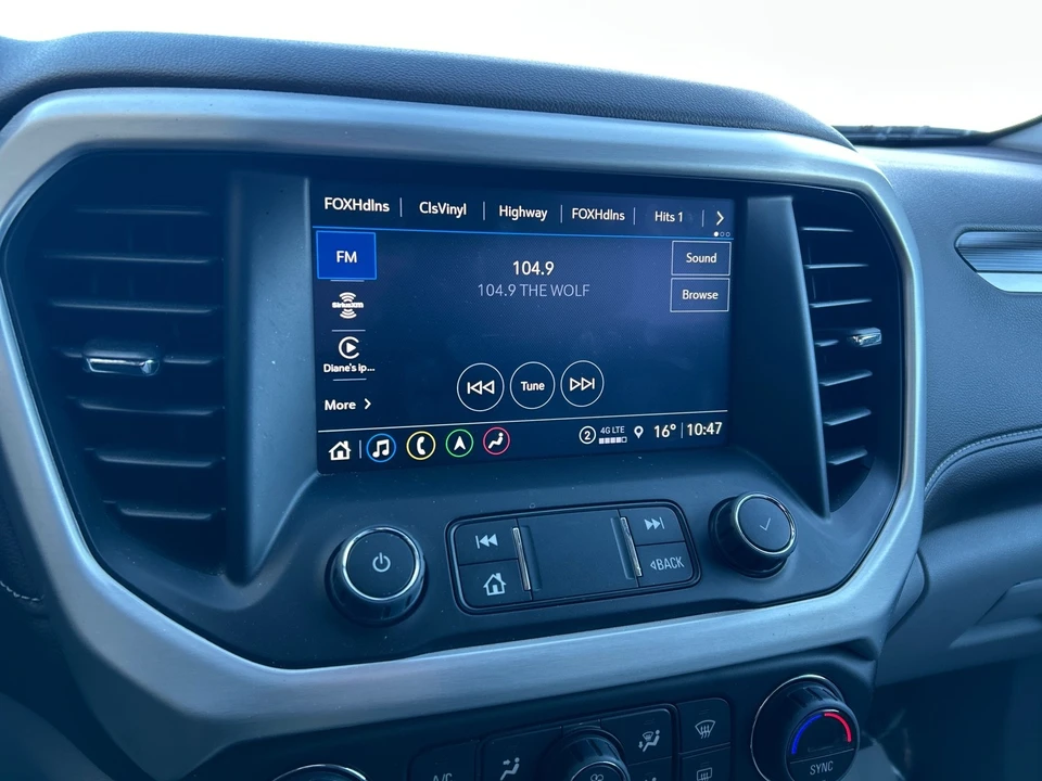2023 GMC Acadia - Image 17 of 21