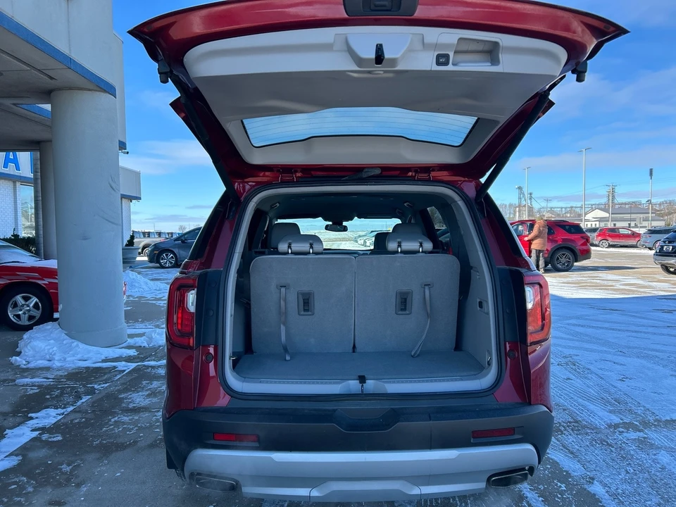 2023 GMC Acadia - Image 8 of 21