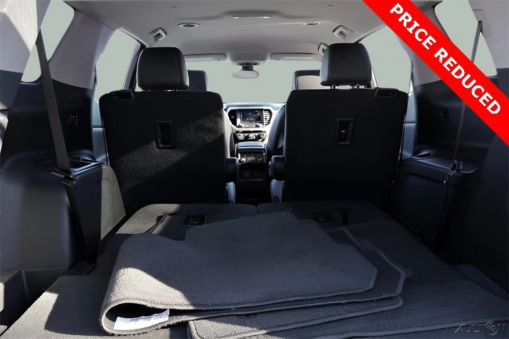 2023 GMC Acadia - Image 21 of 21