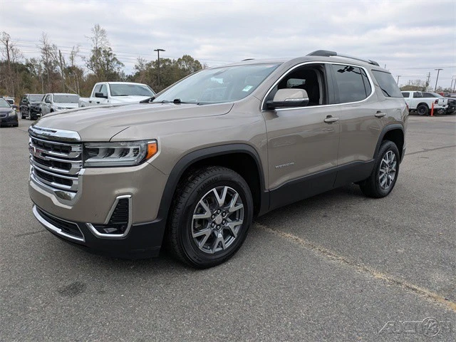 2023 GMC Acadia - Image 8 of 12