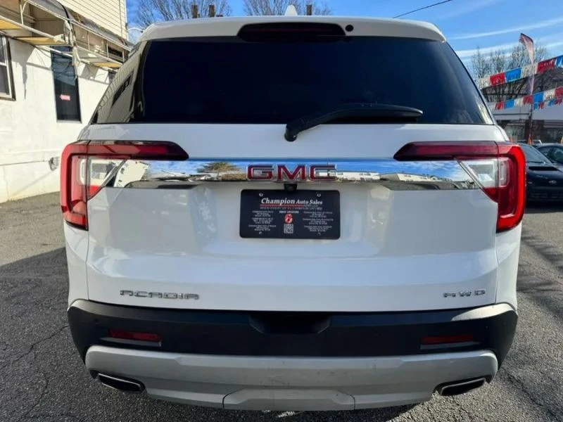 2023 GMC Acadia - Image 6 of 12