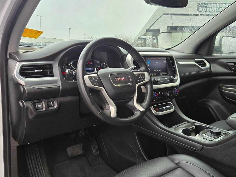 2023 GMC Acadia - Image 12 of 12