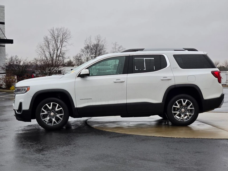 2023 GMC Acadia - Image 4 of 12