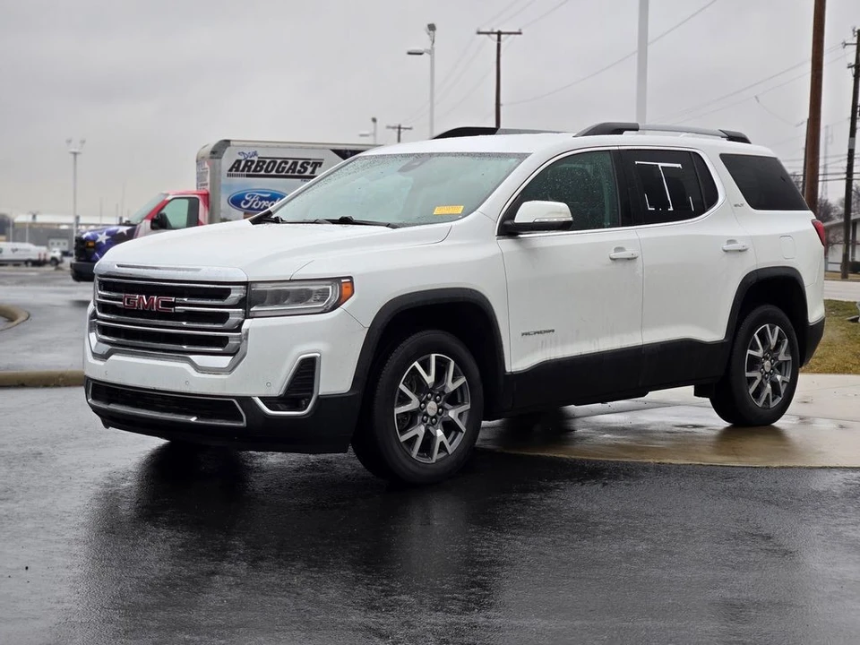 2023 GMC Acadia - Image 3 of 12