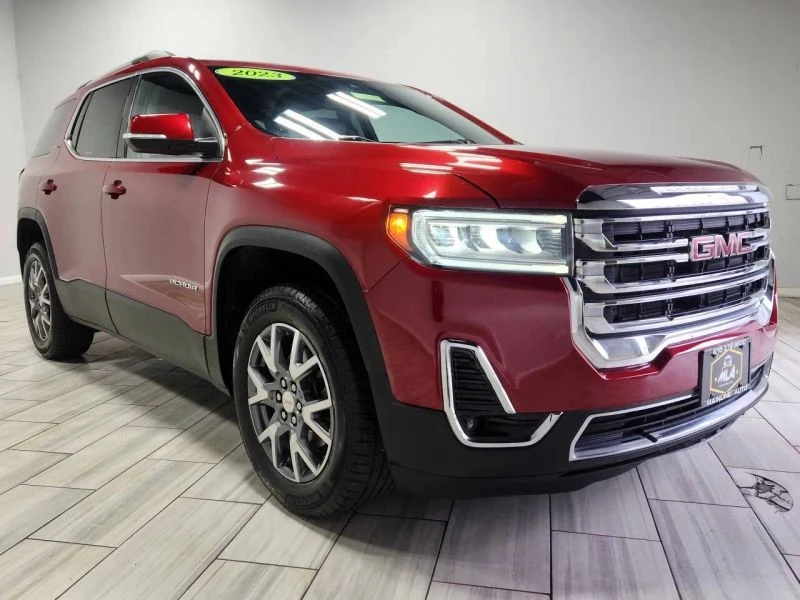 2023 GMC Acadia - Image 7 of 12