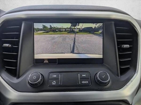 2023 GMC Acadia - Image 12 of 21