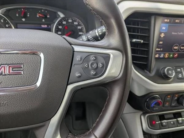 2023 GMC Acadia - Image 14 of 21