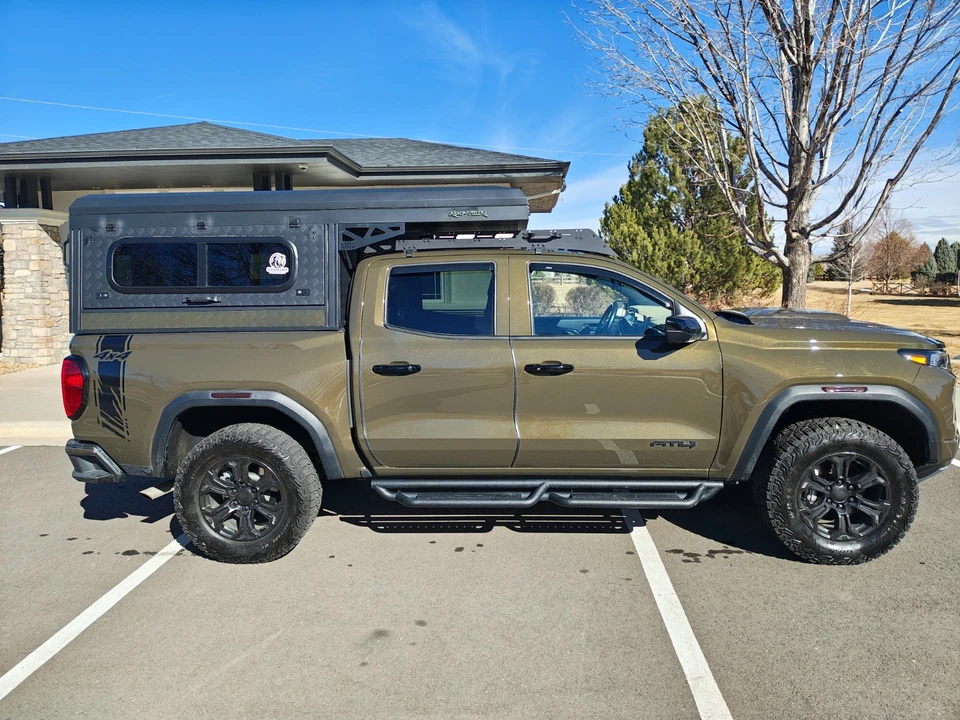 2023 GMC Canyon 2nd Gen - Image 2 of 21