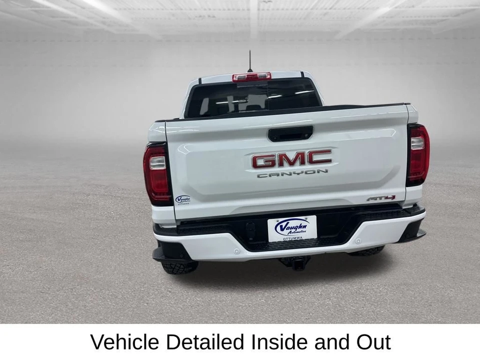 2023 GMC Canyon 2nd Gen - Image 11 of 21