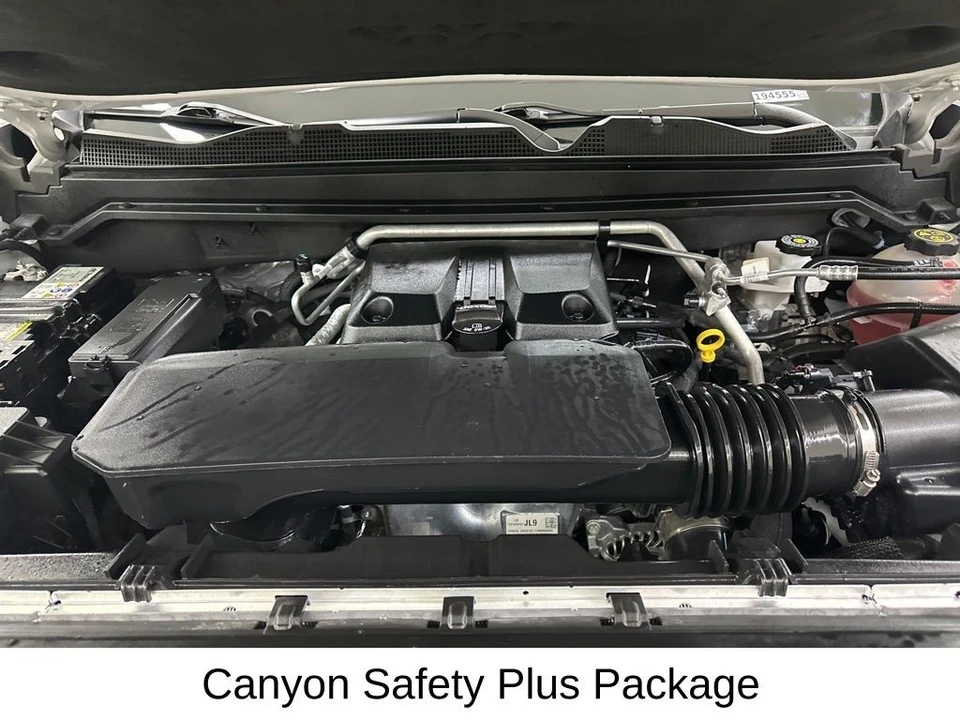 2023 GMC Canyon 2nd Gen - Image 18 of 21
